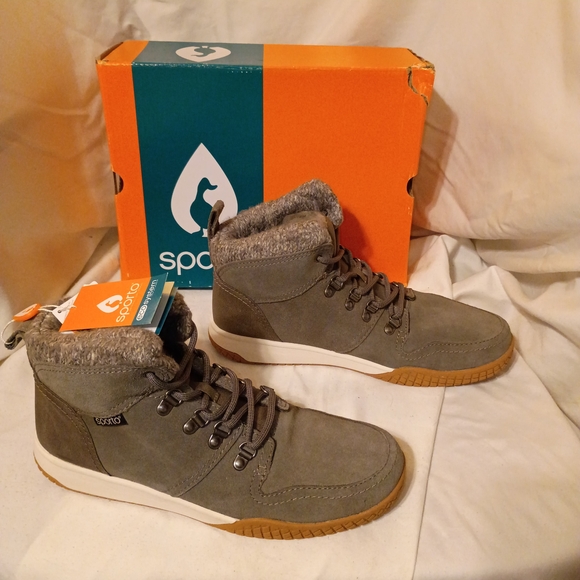 Gray High-Top Sneakers with Faux Fur Lining - Picture 2 of 6